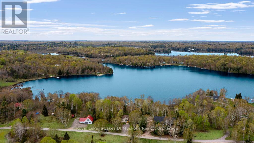 1136 Lakeside Trail, Magnetawan, Ontario  P0A 1P0 - Photo 26 - X12027729