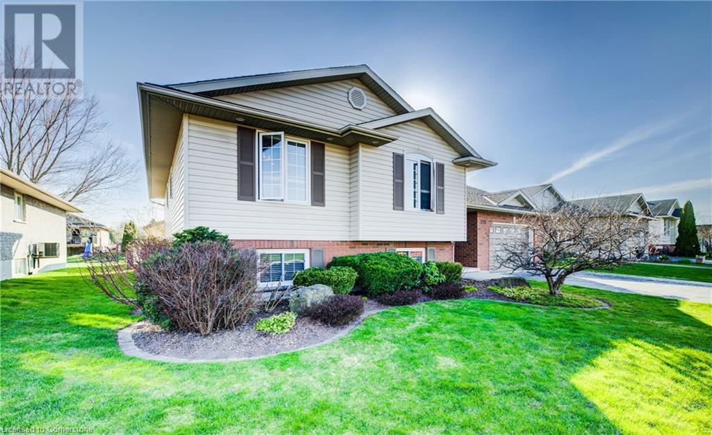 225 WENDY'S Lane, Mount Forest, Ontario