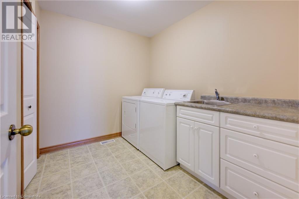 225 Wendy's Lane, Mount Forest, Ontario  N0G 2L2 - Photo 22 - 40721473