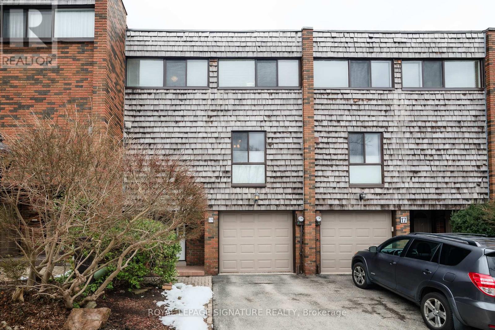 19 LAURIE SHEPWAY, toronto (don valley village), Ontario