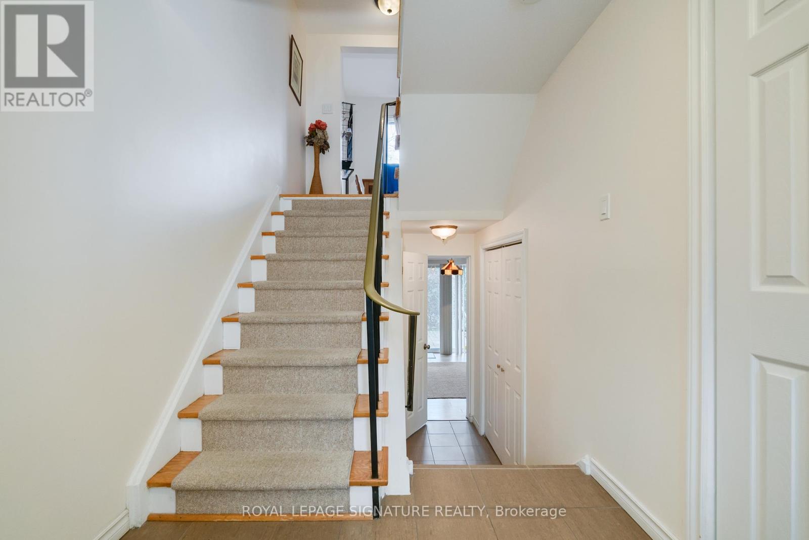 Property at 19 LAURIE SHEPWAY image 4