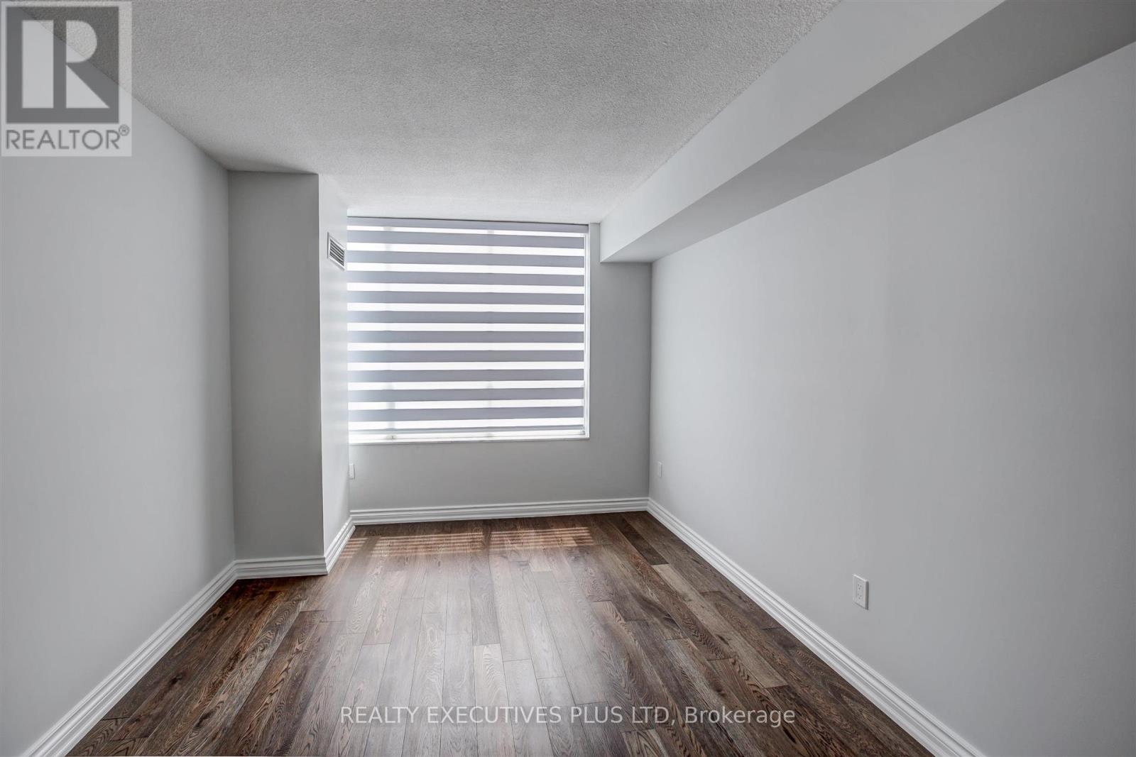 410 - 215 The Donway Road W, Toronto, Ontario  M3B 3P5 - Photo 14 - C12115024