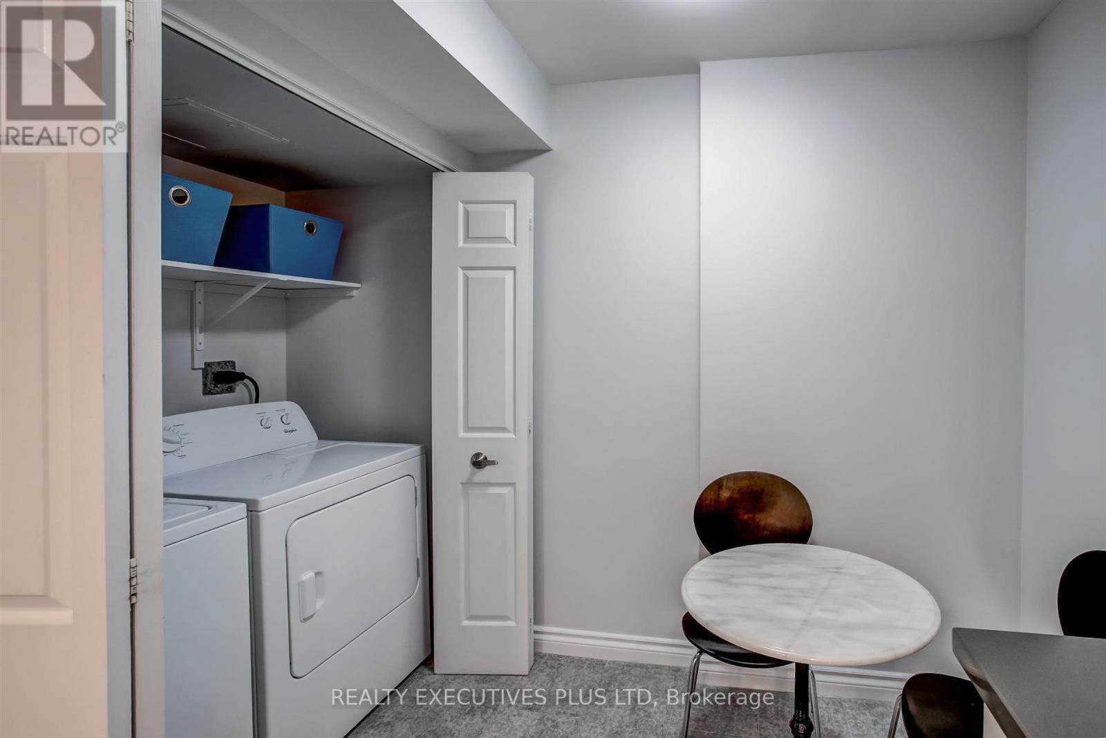 410 - 215 The Donway Road W, Toronto, Ontario  M3B 3P5 - Photo 8 - C12115024