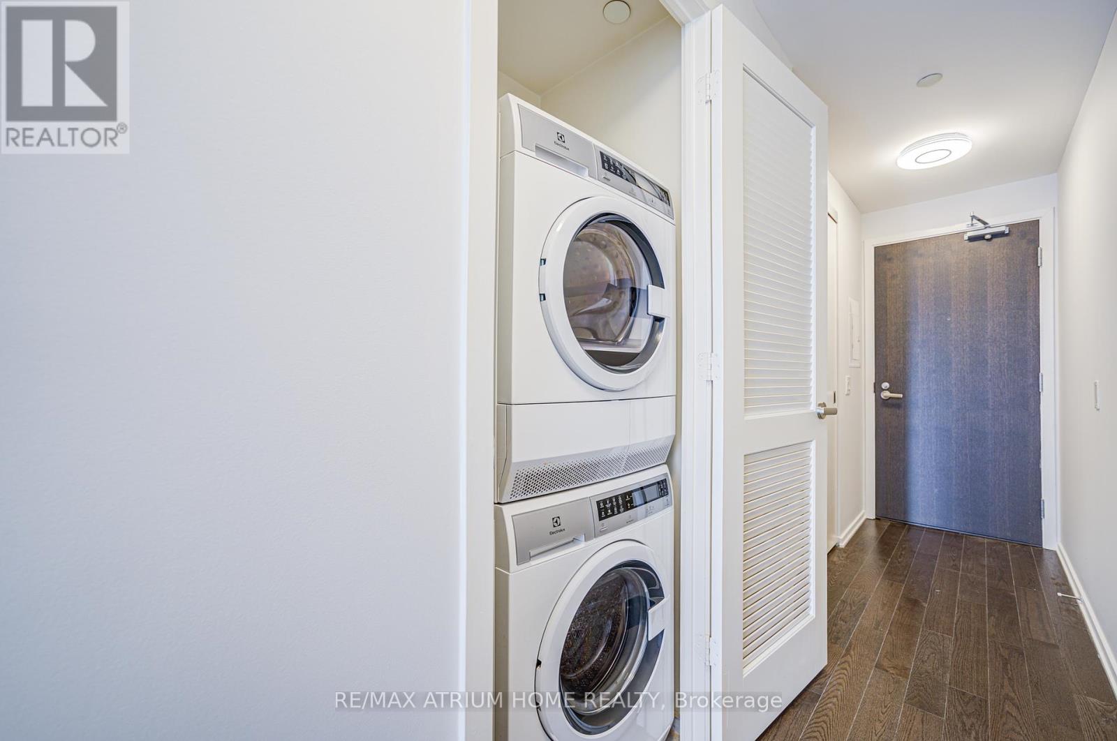 1402 - 16 Bonnycastle Street, Toronto, Ontario  M5A 0C9 - Photo 12 - C12115230