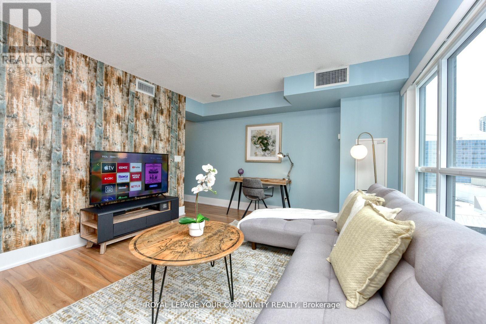 1014 - 300 Front Street, Toronto, Ontario  M5V 0E9 - Photo 6 - C12115324
