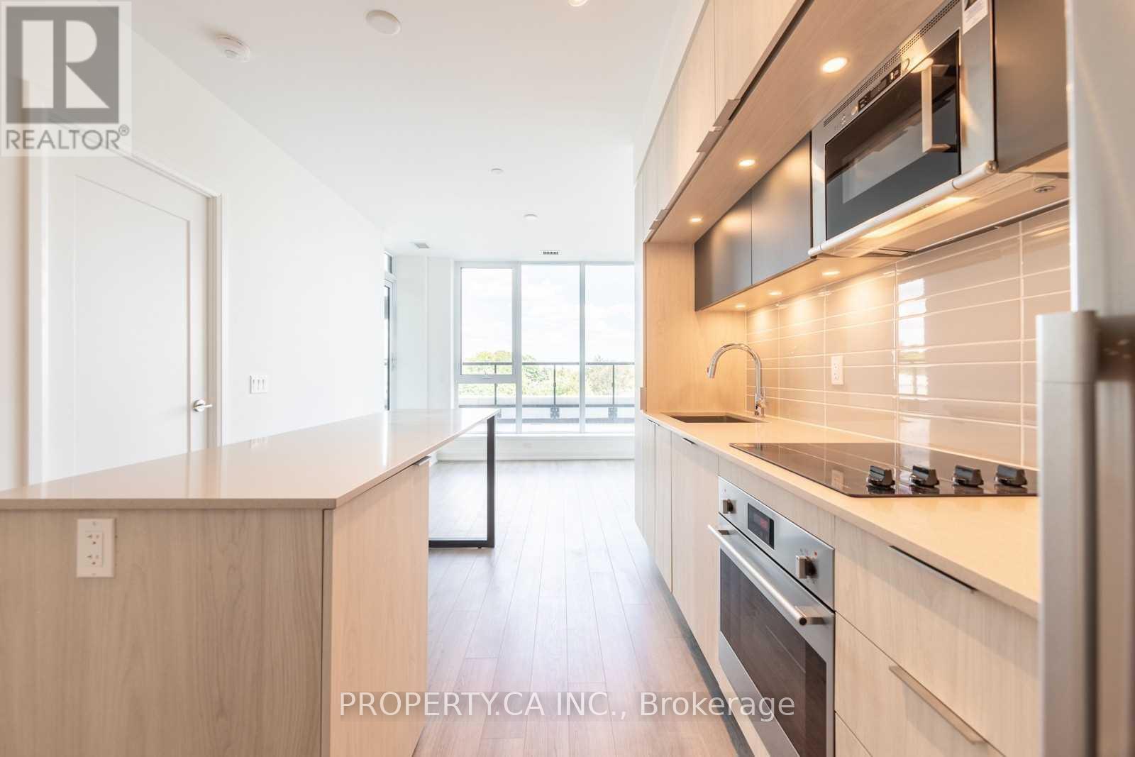 402 - 1 Belsize Drive, Toronto, Ontario  M4S 0B9 - Photo 2 - C12115351