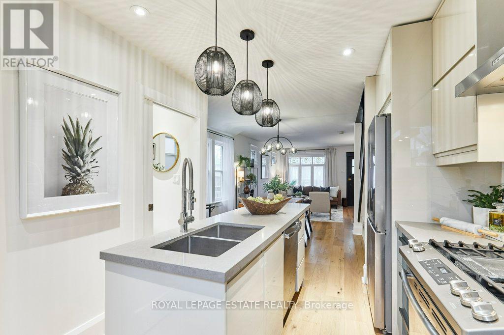 16 Firstbrooke Road, Toronto, Ontario  M4E 2L1 - Photo 16 - E12115191