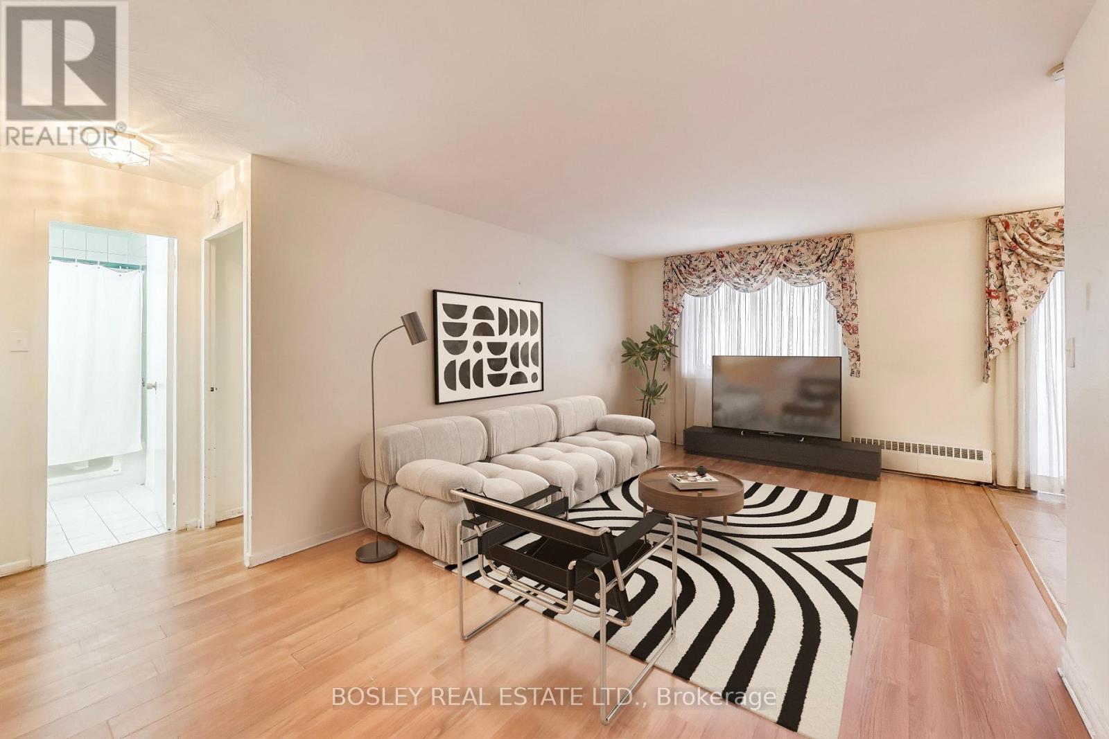 Property at 304 - 800 KENNEDY ROAD image 3