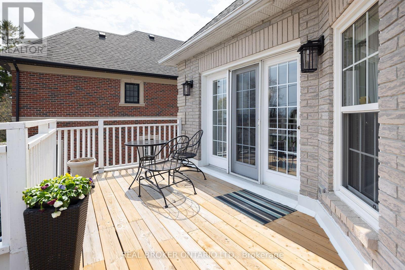 470 Poplar Avenue, Ajax, Ontario  L1S 1E8 - Photo 19 - E12115312