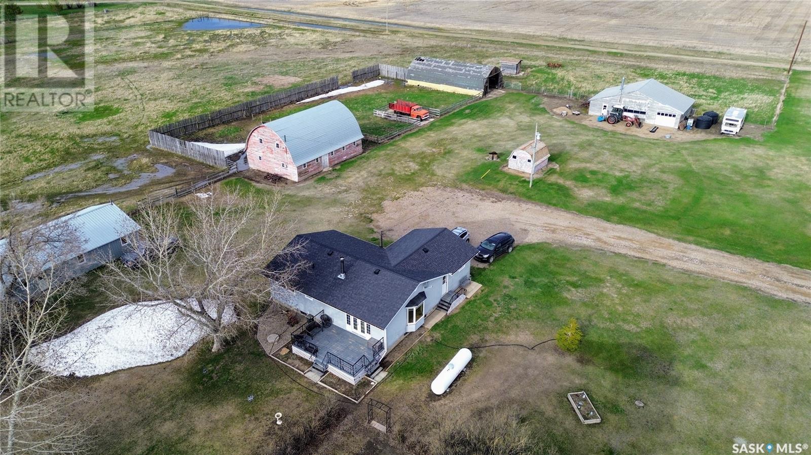 Fehr Acreage, Swift Current Rm No. 137, Saskatchewan  S0N 2Y0 - Photo 27 - SK004259