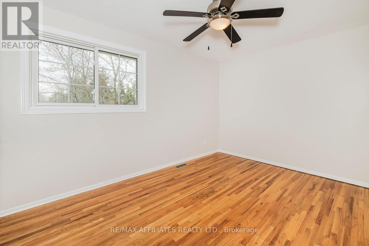 5582 Van Vliet Road, Ottawa, Ontario  K4M 1J4 - Photo 25 - X12115395