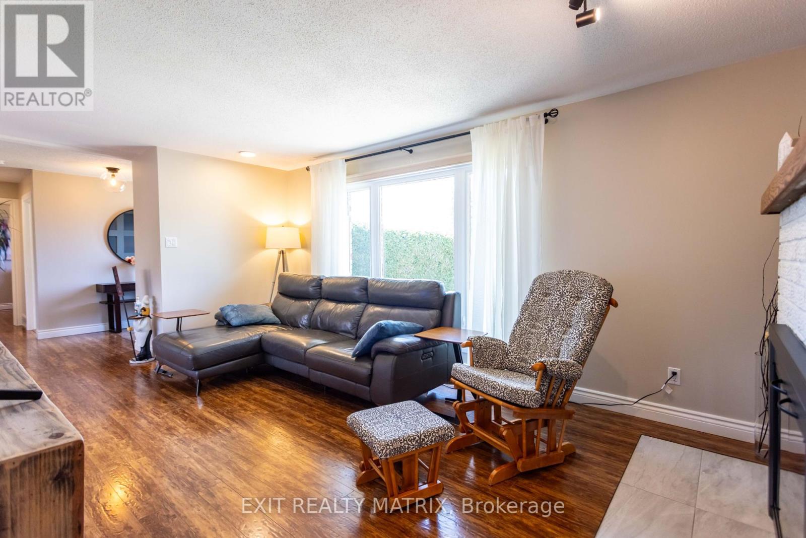 3059 Young Street, Clarence-Rockland, Ontario  K0A 2A0 - Photo 8 - X12115421