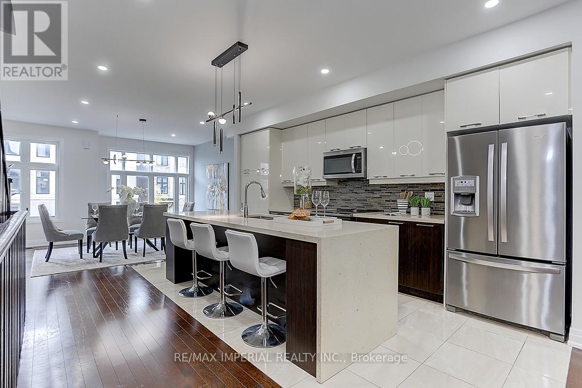 27 MCGURRAN LANE, richmond hill (doncrest), Ontario