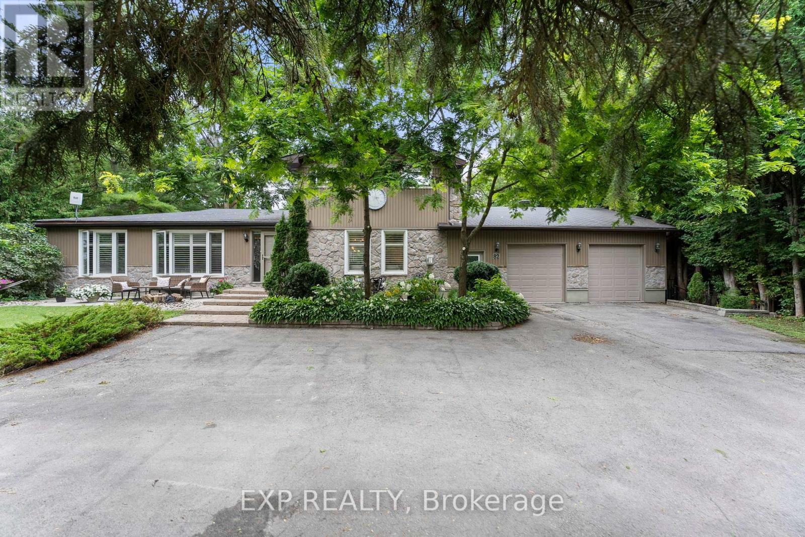 Property at 82 NINTH STREET image 2