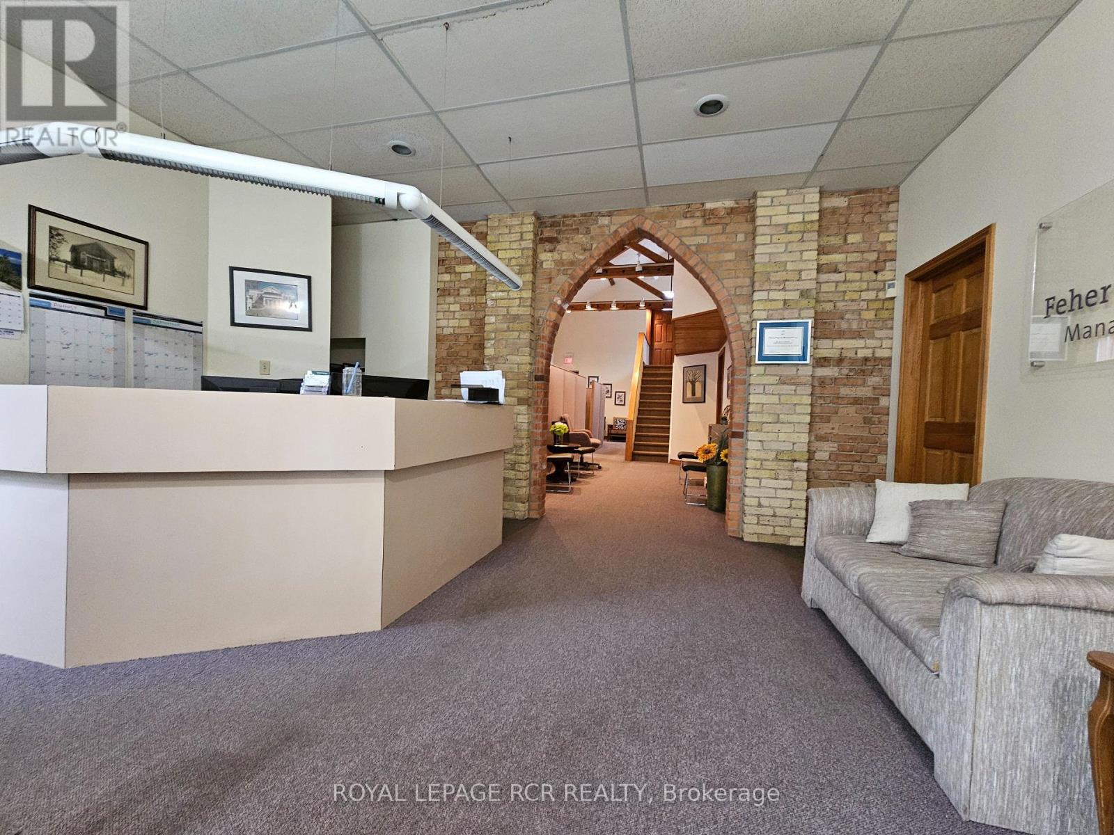 Lower Back - 411 Queen Street, Newmarket (Central Newmarket), Ontario  L3Y 2G9 - Photo 4 - N12115292