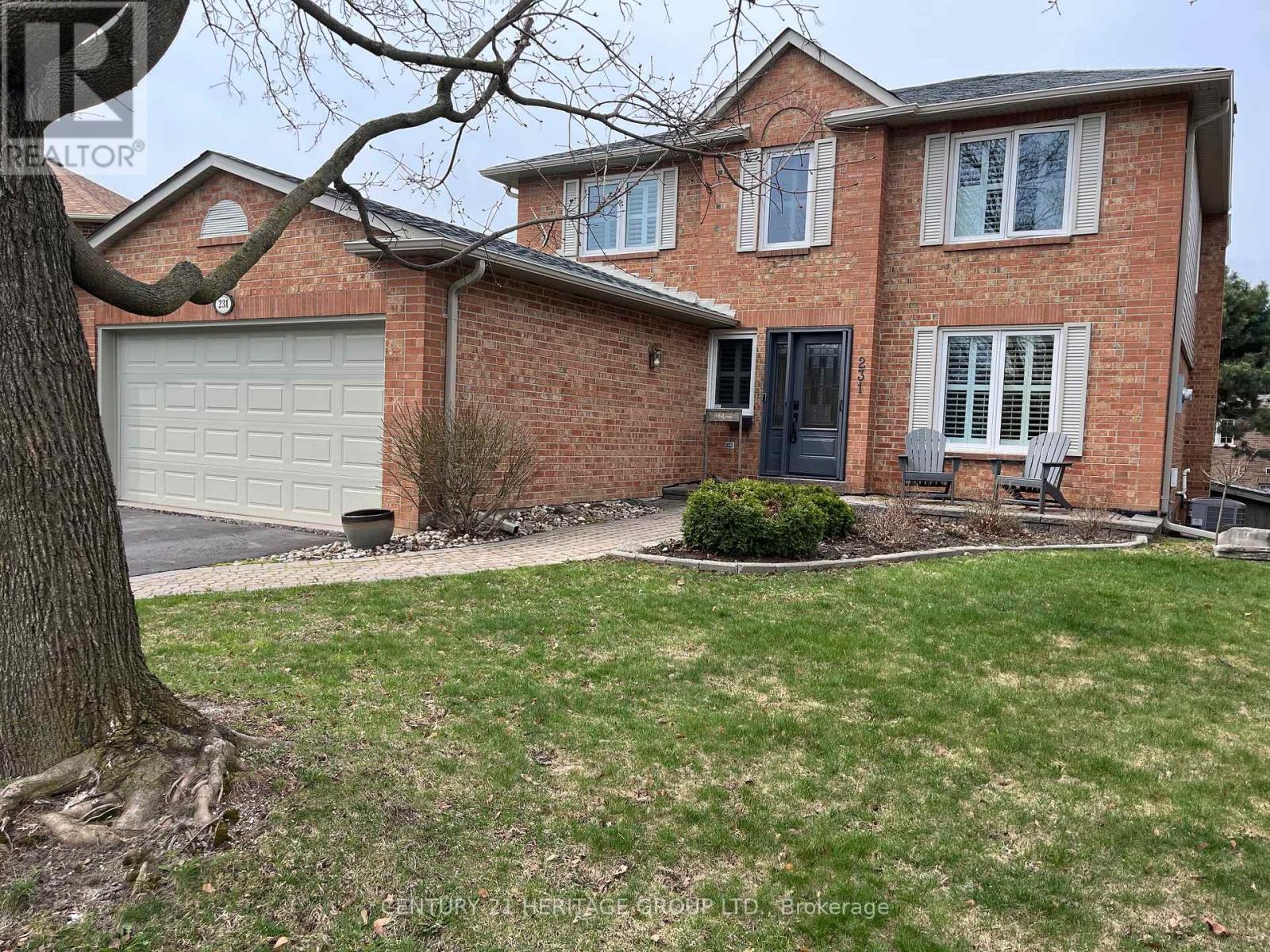 231 John Bowser Crescent, Newmarket (Glenway Estates), Ontario  L3Y 7N7 - Photo 3 - N12115298