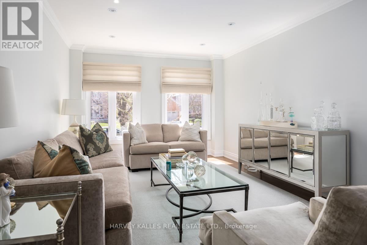 57 Palmerston Drive, Vaughan (Beverley Glen), Ontario  L4J 7V9 - Photo 11 - N12115313
