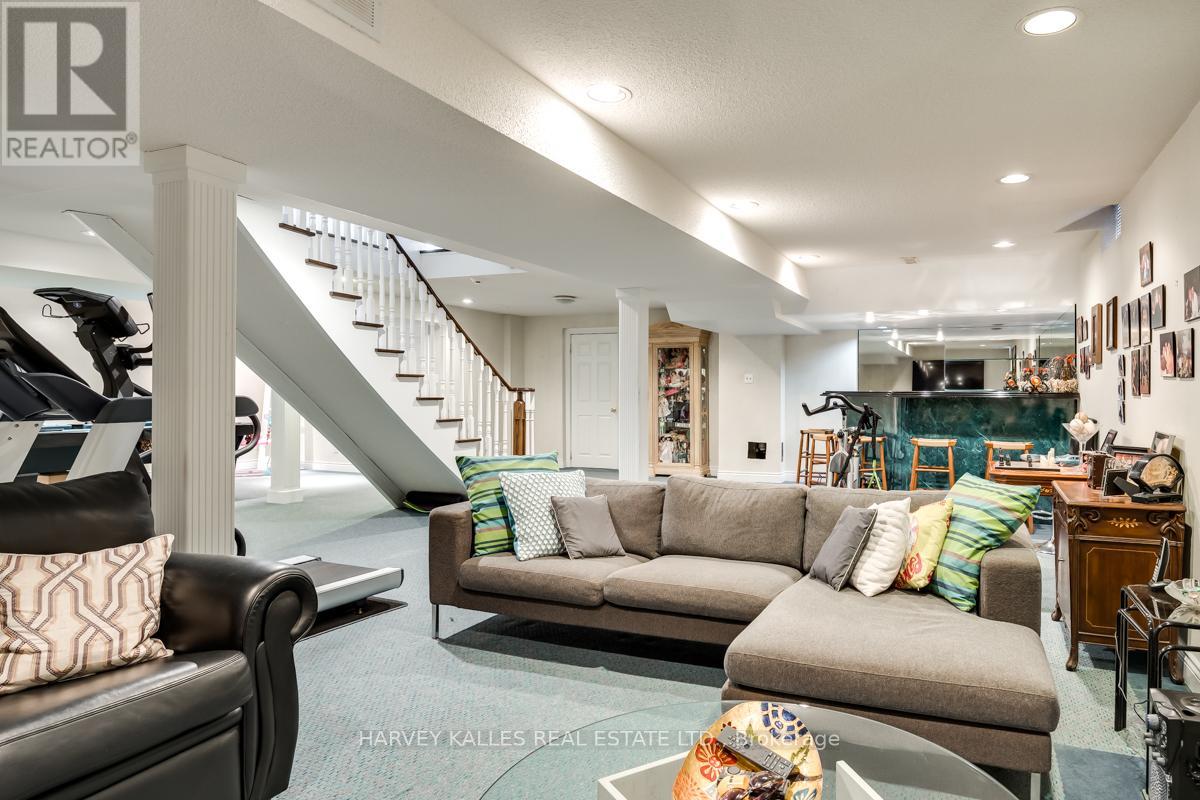 57 Palmerston Drive, Vaughan (Beverley Glen), Ontario  L4J 7V9 - Photo 34 - N12115313