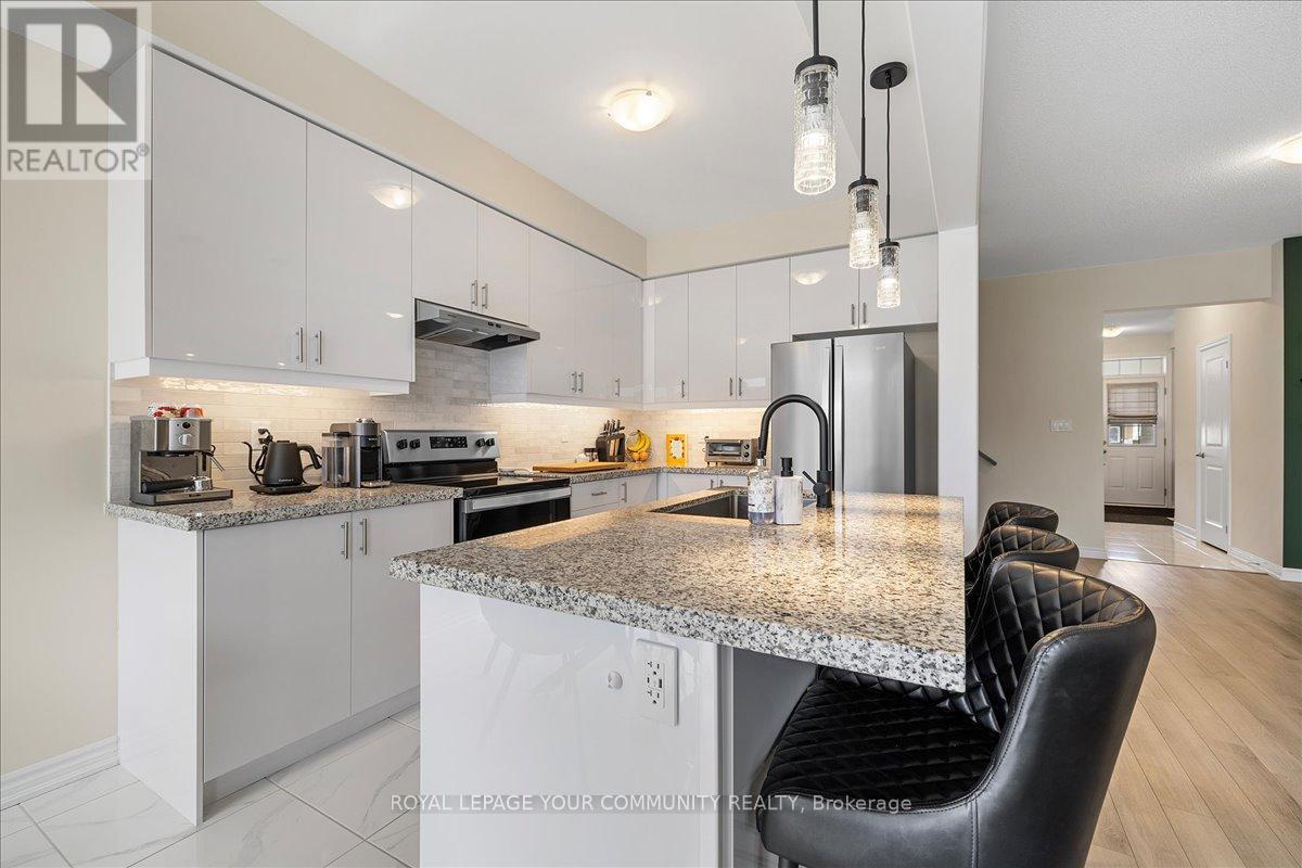 17 Bannister Road, Barrie, Ontario  L9J 0L5 - Photo 16 - S12115009