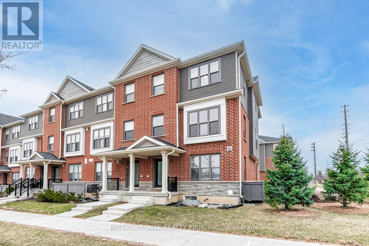 Property at 33 - 1 LEGGOTT AVENUE image 1
