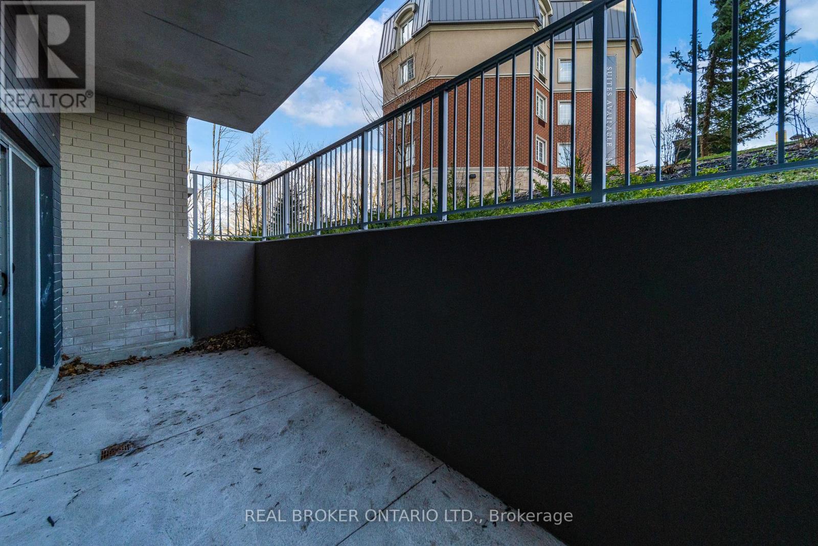 108 - 58 Lakeside Terrace, Barrie, Ontario  L4M 0L5 - Photo 10 - S12115249