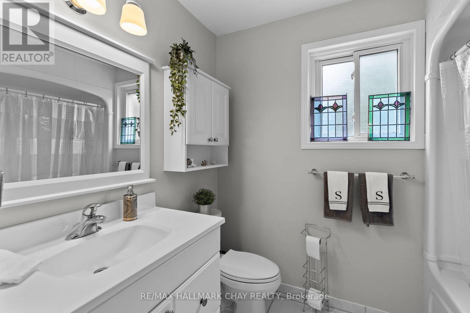 74 Bronte Crescent, Barrie (Letitia Heights), Ontario  L4N 5B9 - Photo 25 - S12115307