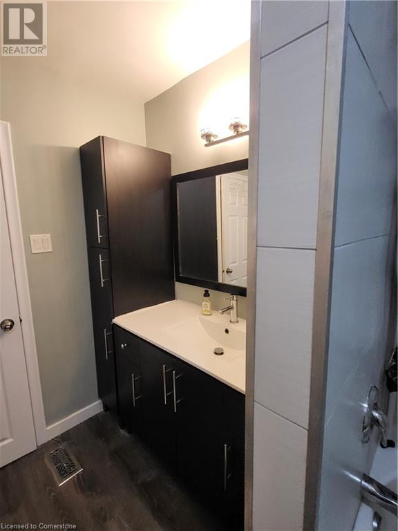 490 Cochrane Road, Hamilton, Ontario  L8K 3H3 - Photo 8 - 40720474