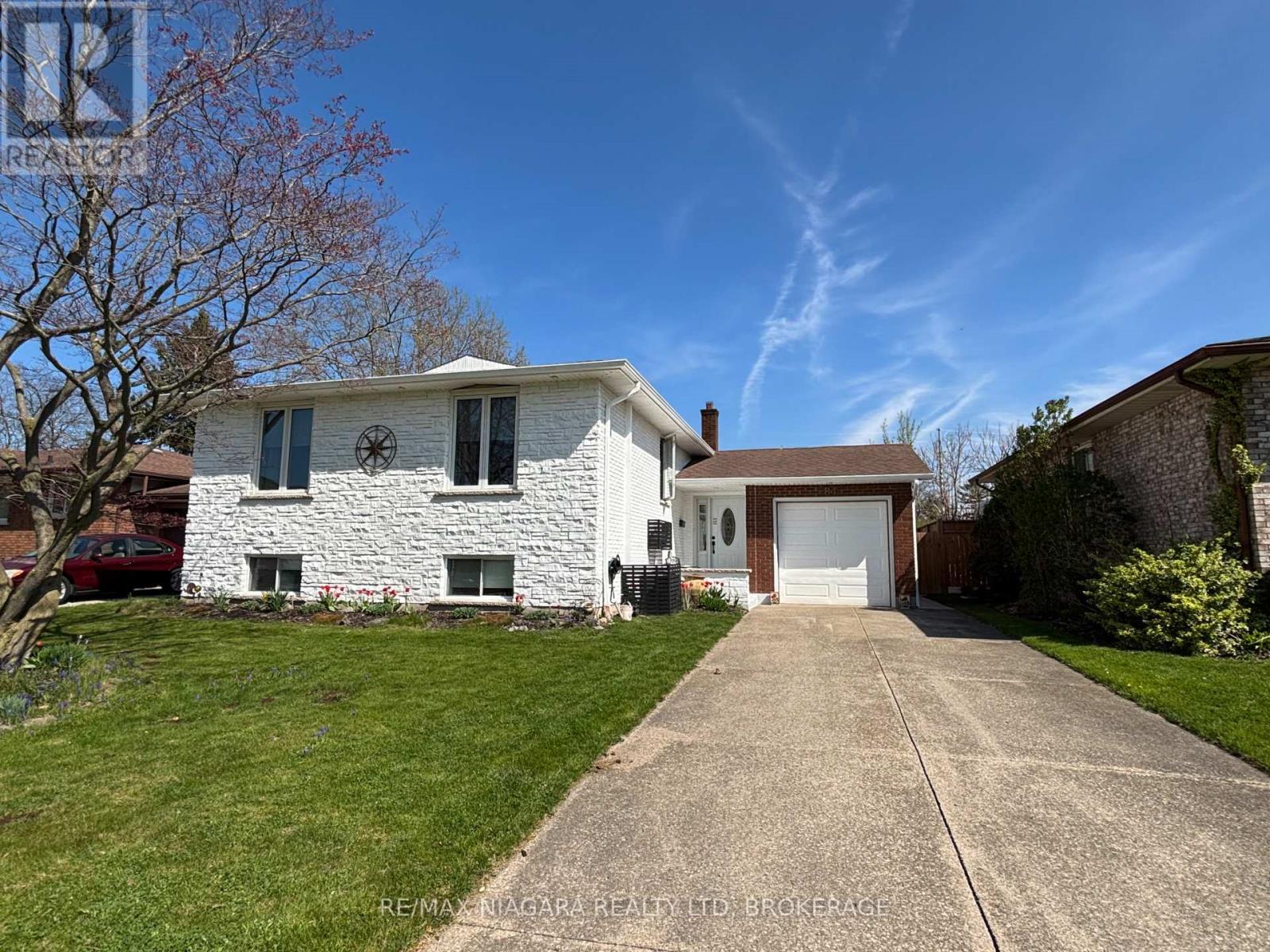 Property at 84 ZIRALDO ROAD image 1