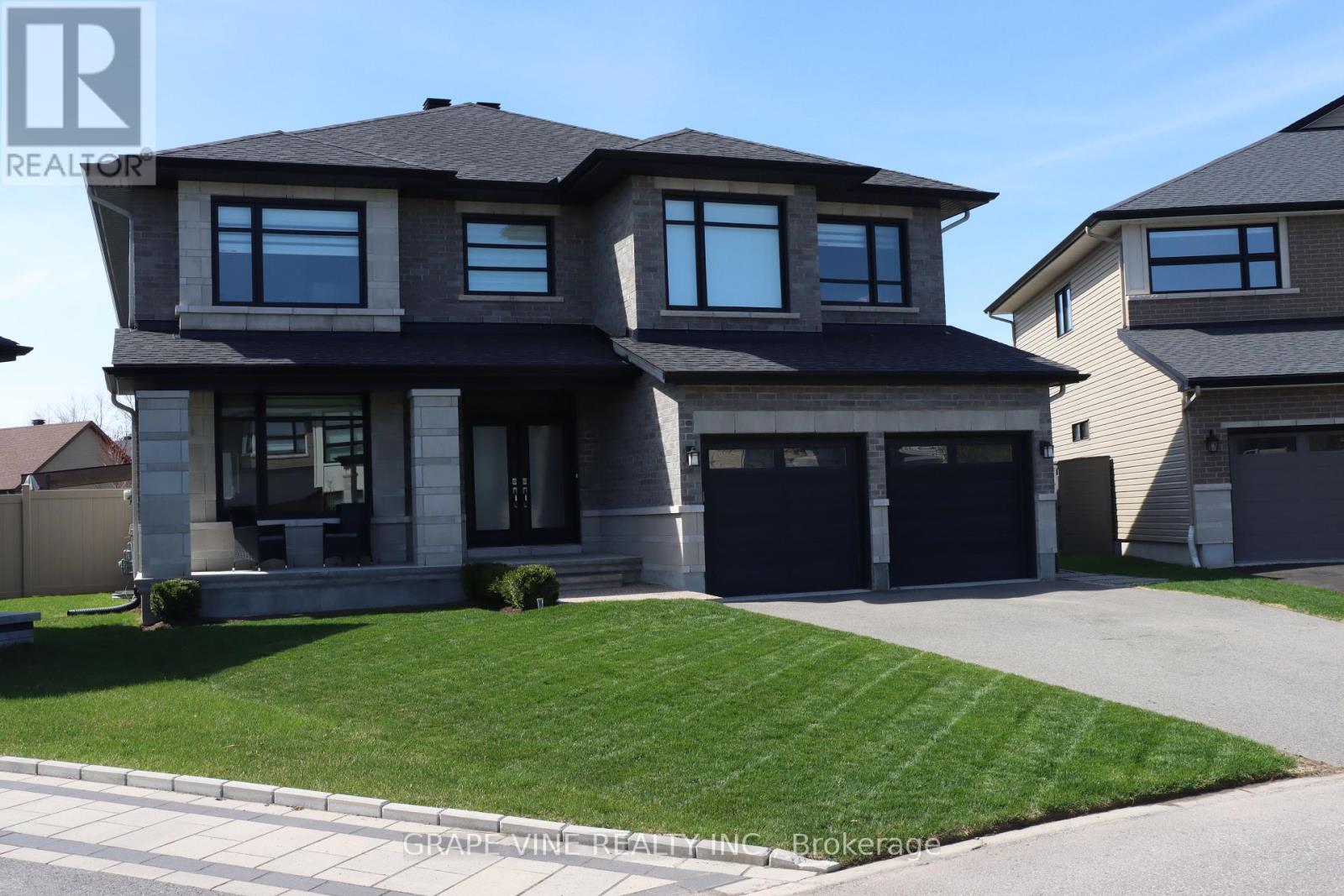 Property at 721 CARNELIAN CRESCENT image 1