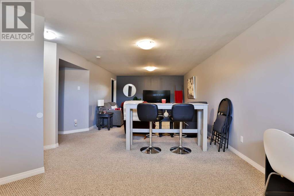 97 Mt Rundle Boulevard W, Lethbridge, Alberta  T1K 7J2 - Photo 17 - A2214701