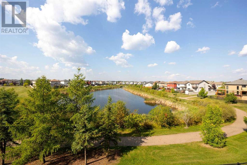 Property at 415 Fireweed Crescent image 3