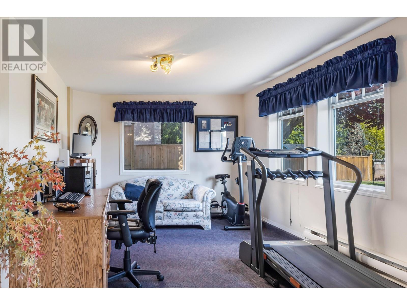 957 Stewart Avenue, Coquitlam, British Columbia  V3K 2N5 - Photo 10 - R2996711