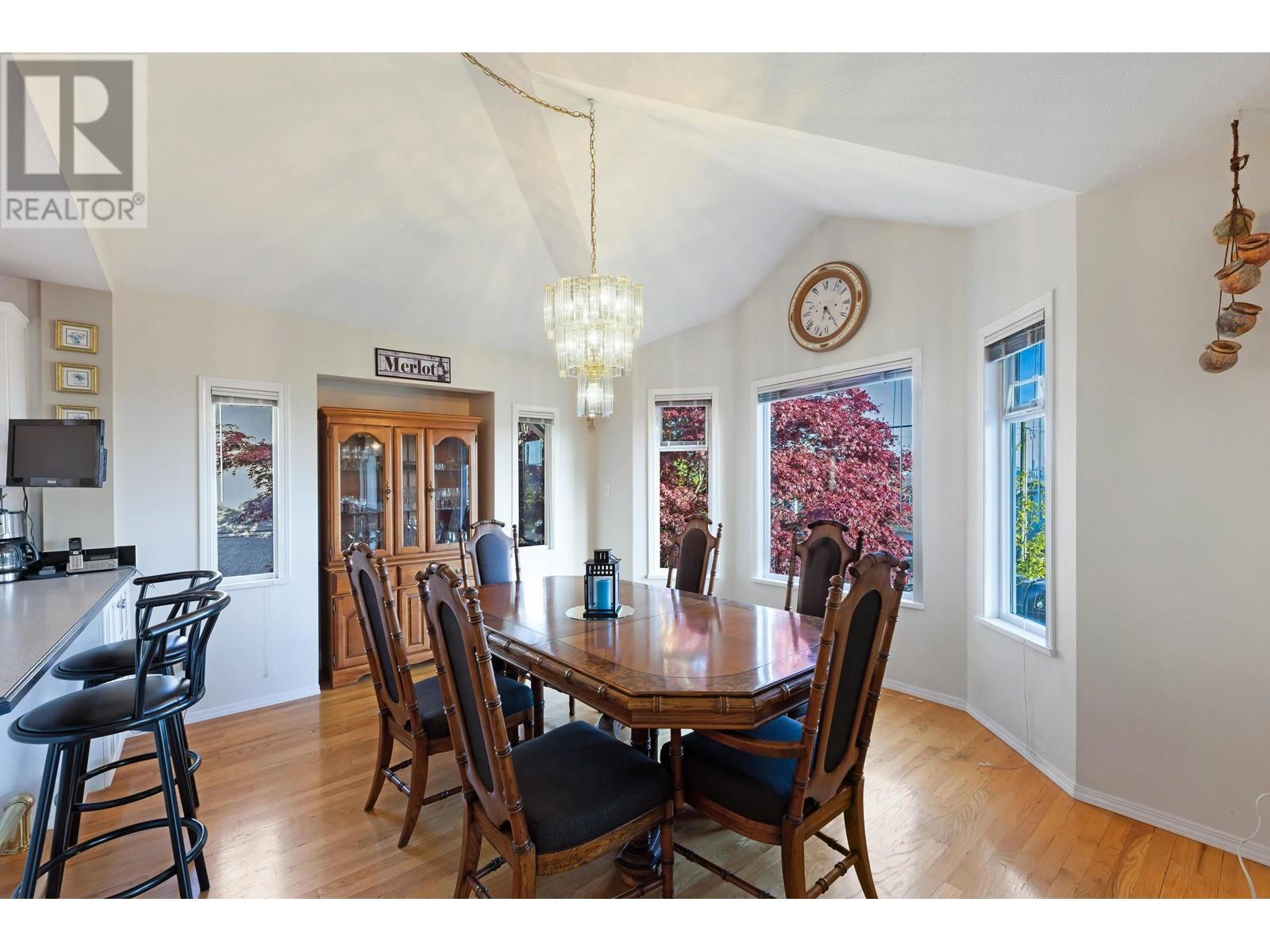 957 Stewart Avenue, Coquitlam, British Columbia  V3K 2N5 - Photo 16 - R2996711