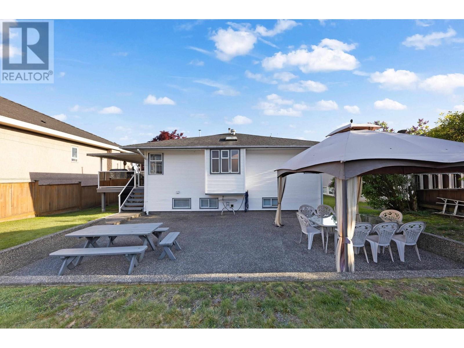 957 Stewart Avenue, Coquitlam, British Columbia  V3K 2N5 - Photo 35 - R2996711