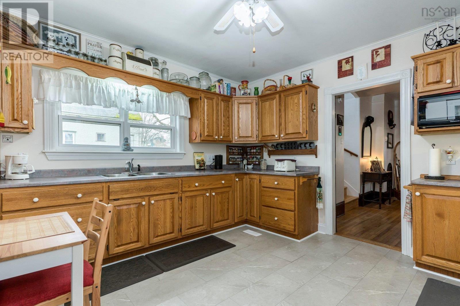 105 Riverside Ave, Stewiacke, Nova Scotia  B0N 2J0 - Photo 9 - 202509362