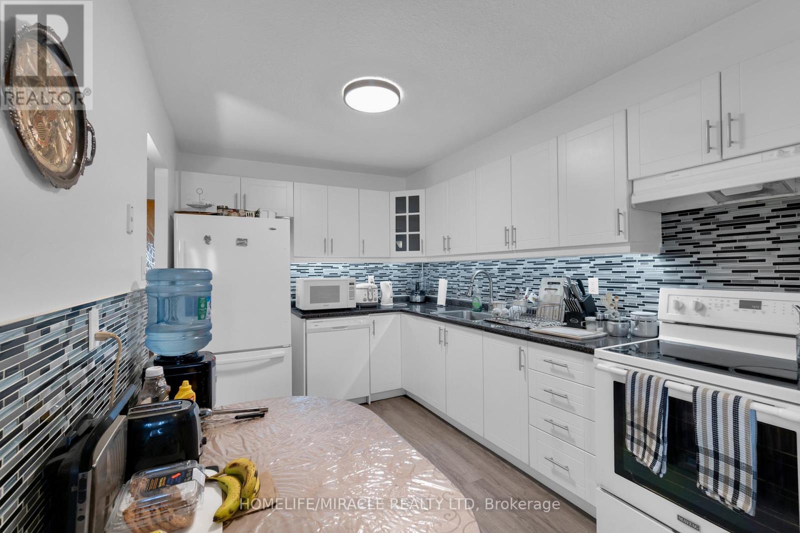 1108 - 49 Silverstone Drive, Toronto, Ontario  M9V 3G2 - Photo 16 - W12114946