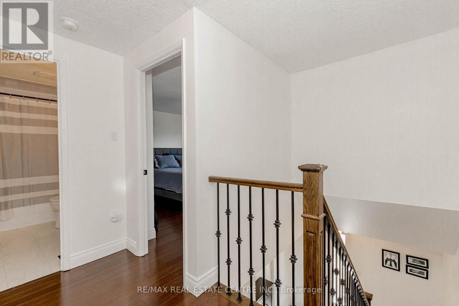 123 - 1526 Lancaster Drive W, Oakville, Ontario  L6H 2Z2 - Photo 22 - W12114956