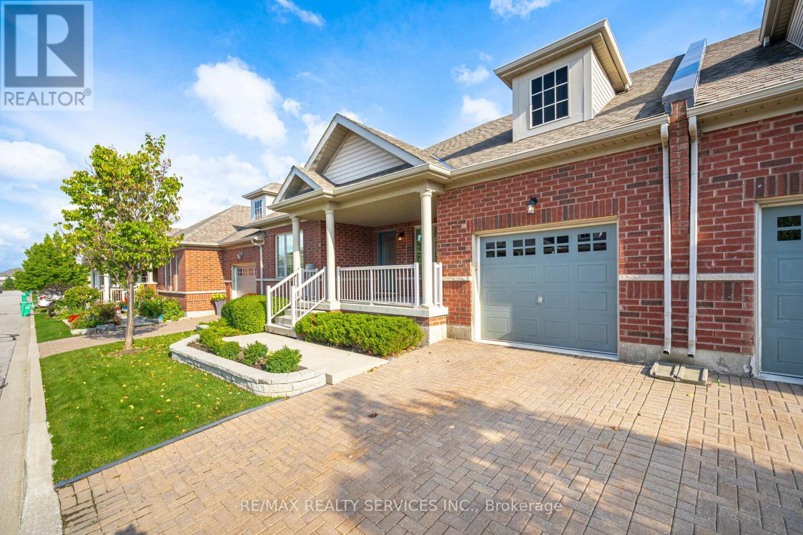 43 - 17 Lacorra Way, Brampton, Ontario  L6R 3P2 - Photo 2 - W12114973