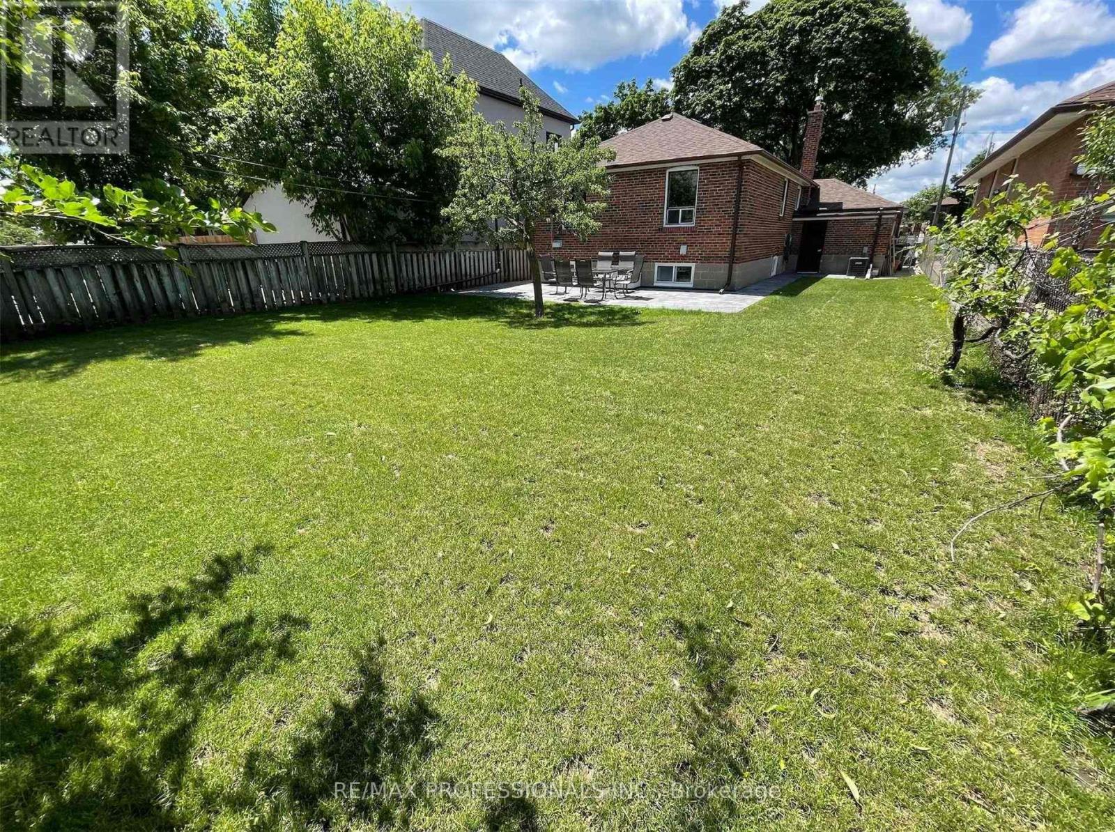 Main - 41 Woolgar Avenue, Toronto (Islington-City Centre West), Ontario  M8Z 4Y8 - Photo 23 - W12115095