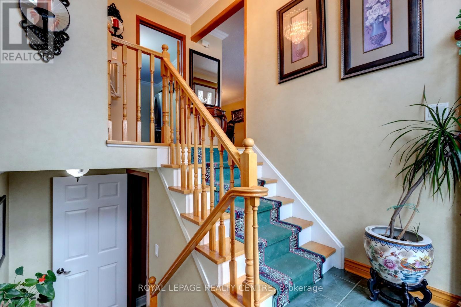 Property at 901 BLAIRHOLM AVENUE image 4