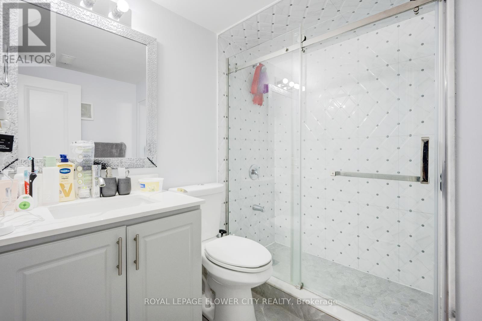 6 Penlea Gate, Brampton, Ontario  L6P 4M7 - Photo 42 - W12115160