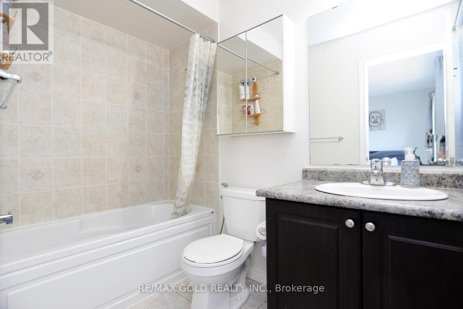 22 Cloudburst Road, Brampton, Ontario  L7A 0B5 - Photo 13 - W12115220
