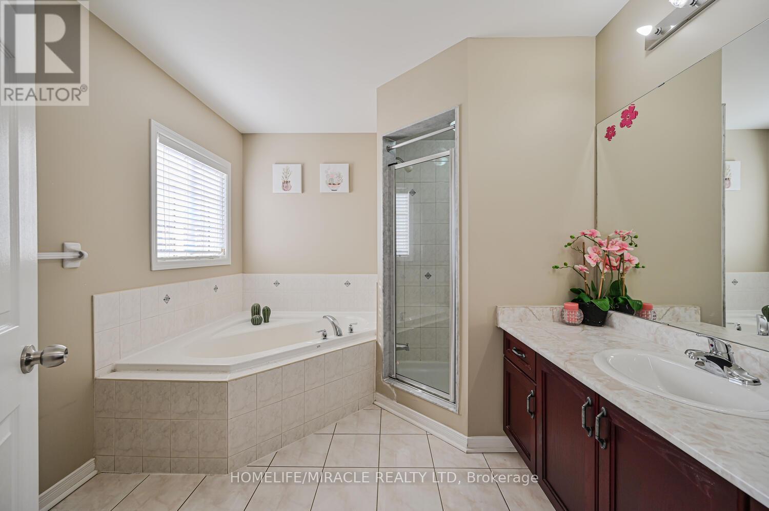 1 Kettlewell Crescent, Brampton, Ontario  L6R 0T3 - Photo 31 - W12115327