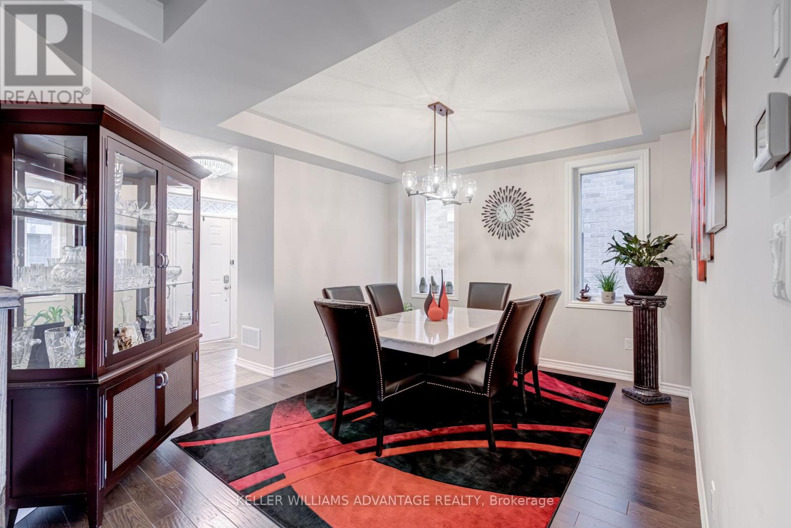 52 Gould Crescent, New Tecumseth, Ontario  L0G 1A0 - Photo 5 - N11941426
