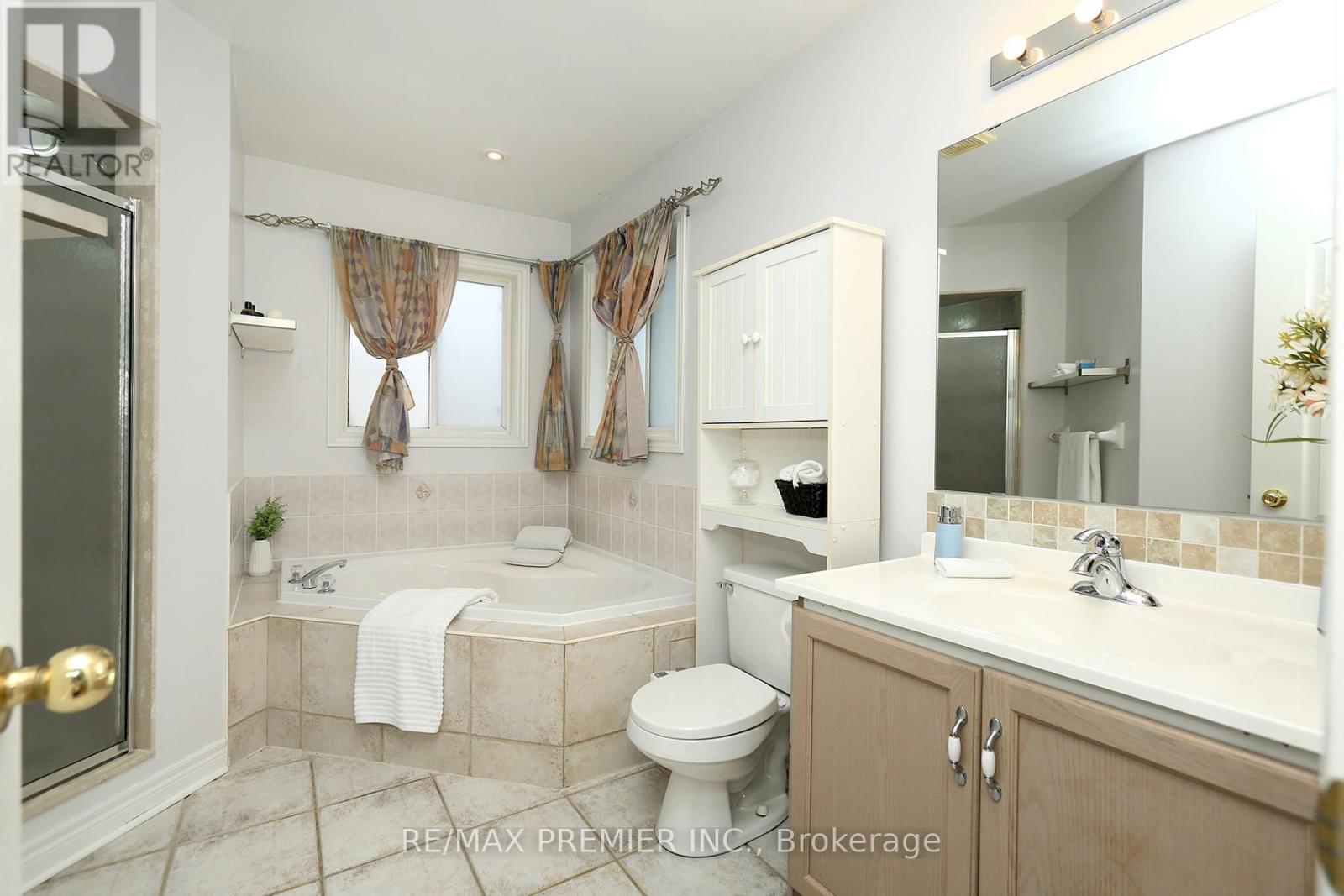 193 Tierra Avenue, Vaughan, Ontario  L6A 3H5 - Photo 20 - N12112477