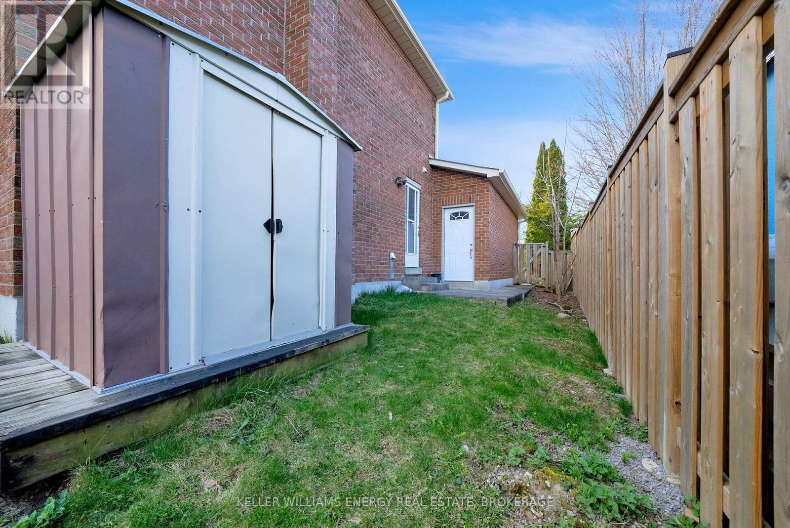 21 Aldcroft Crescent, Clarington, Ontario L1C 4P1 - Photo 49 - E12115454