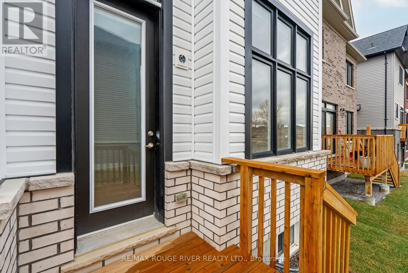 1039 Thompson Drive, Oshawa, Ontario  L1L 0V6 - Photo 29 - E12115518