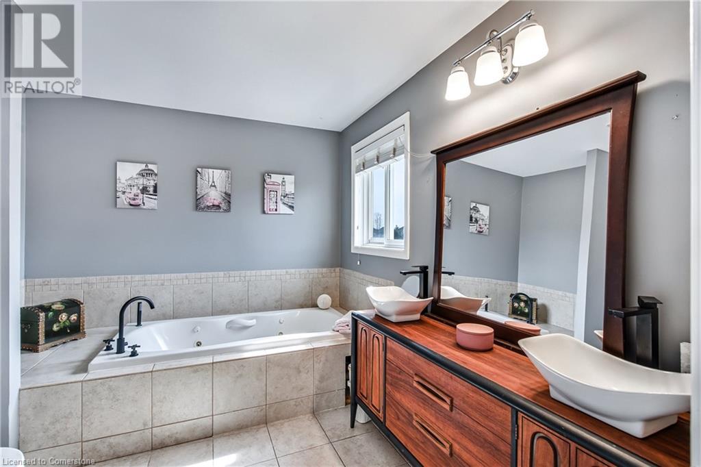 27 Surrey Drive, Ancaster, Ontario  L9K 1L9 - Photo 25 - 40713580