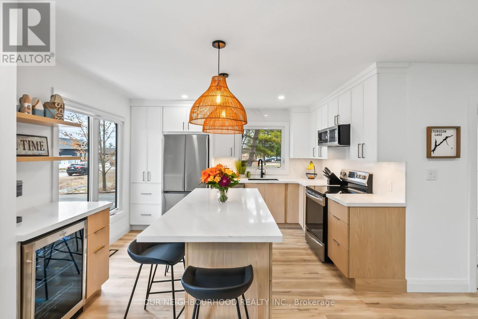 Property at 194 SNUG HARBOUR ROAD image 2