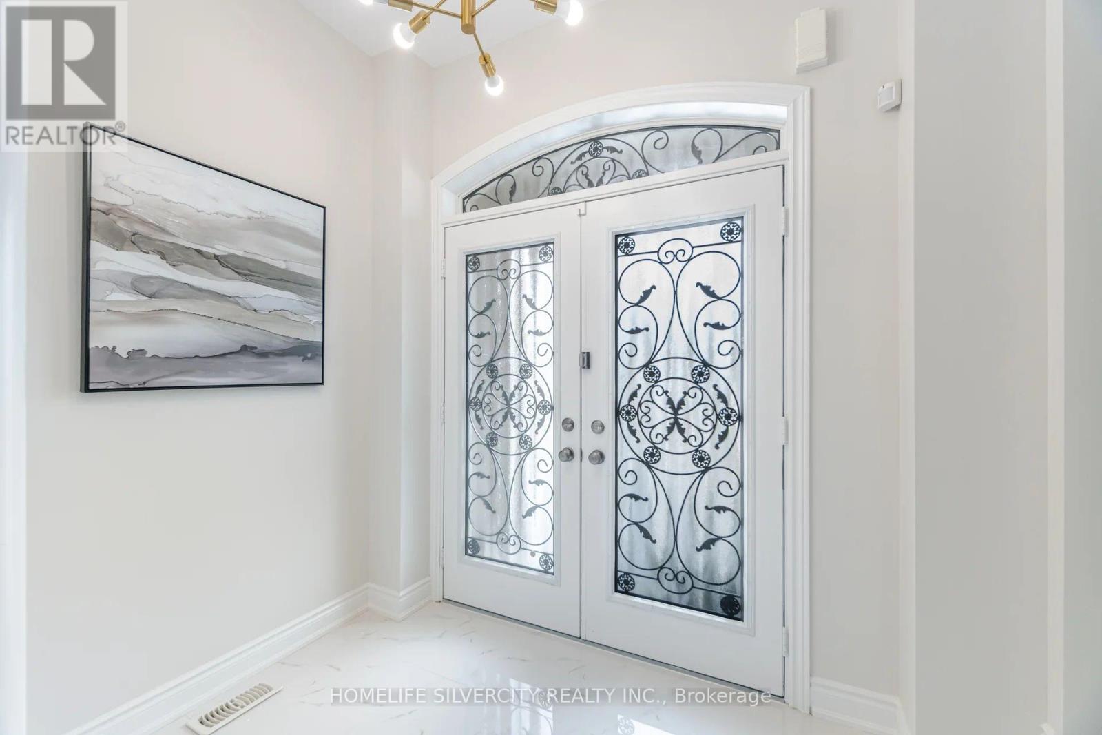 Property at 80 SCOTCHMERE CRESCENT image 3